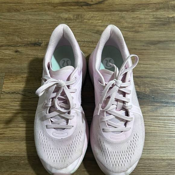 lululemon Women's Pink chargefeel low shoes- size 8 - Picture 11 of 15